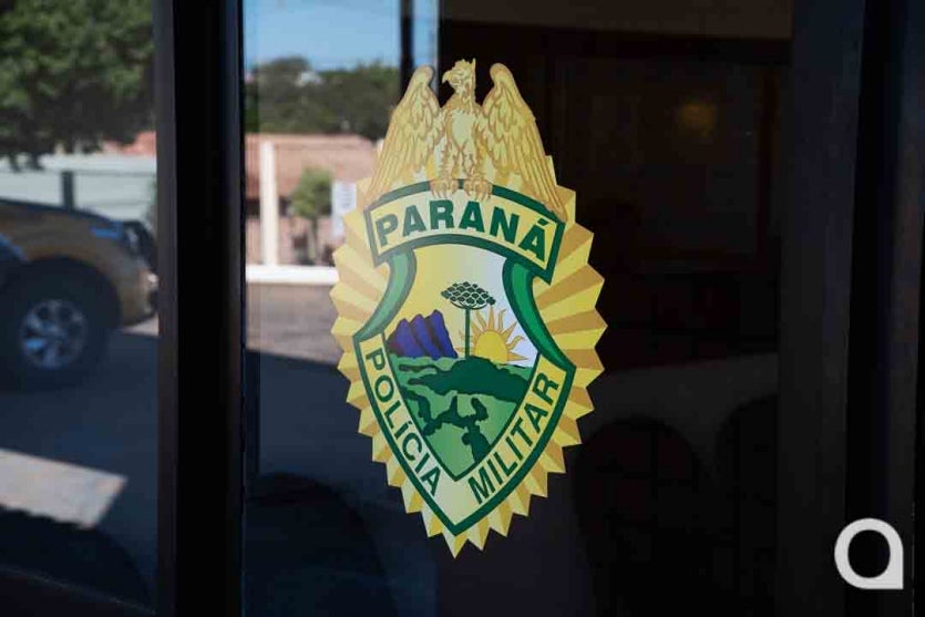Corsa Hatch é furtado na Zona III durante a madrugada em Umuarama
