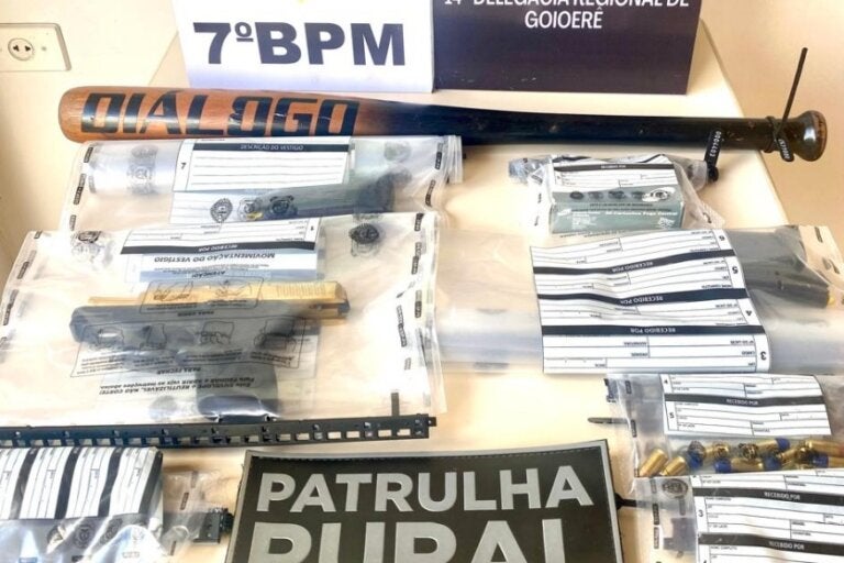 Arma de fogo e taco de beisebol são encontrados durante operação em Moreira Sales