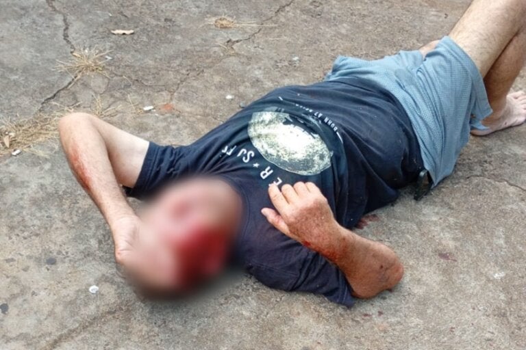 Suspeito espanca sorveteiro e homem que tentou defendê-lo, no Panorama.