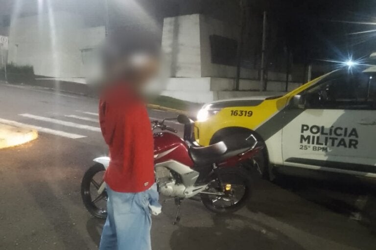 Motociclista embriagado e sem CNH é detido após tentar fugir da PM em Umuarama