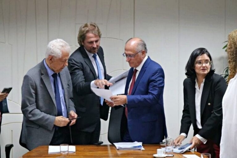 Zeca Dirceu Apoia A Zpe De Umuarama Em Audiência Com Alckmin