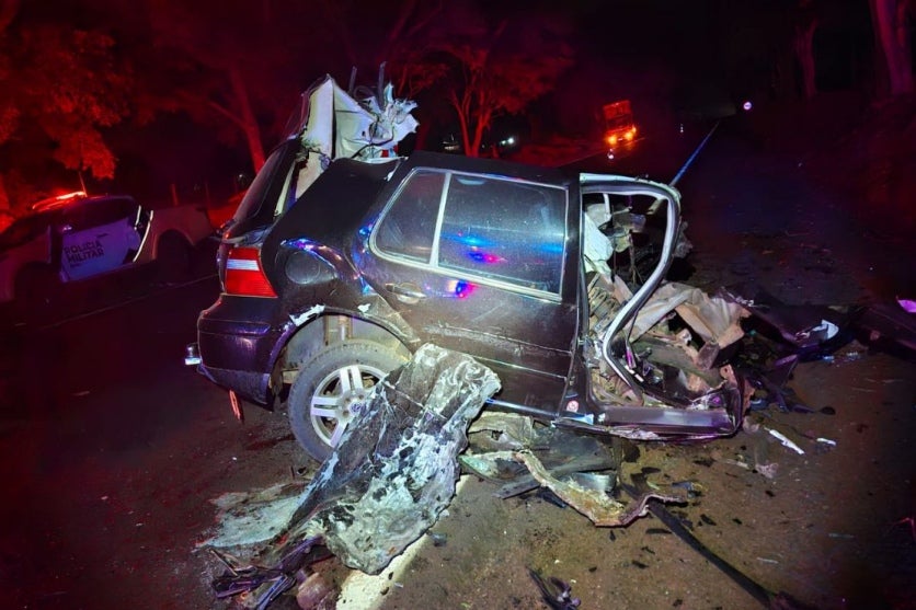 Colisão frontal com caminhão mata jovem de 20 anos na PR-182
