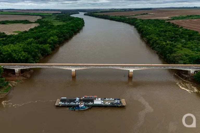 Dnit informa que segunda balsa no Rio Piquiri segue sem data para começar a operar