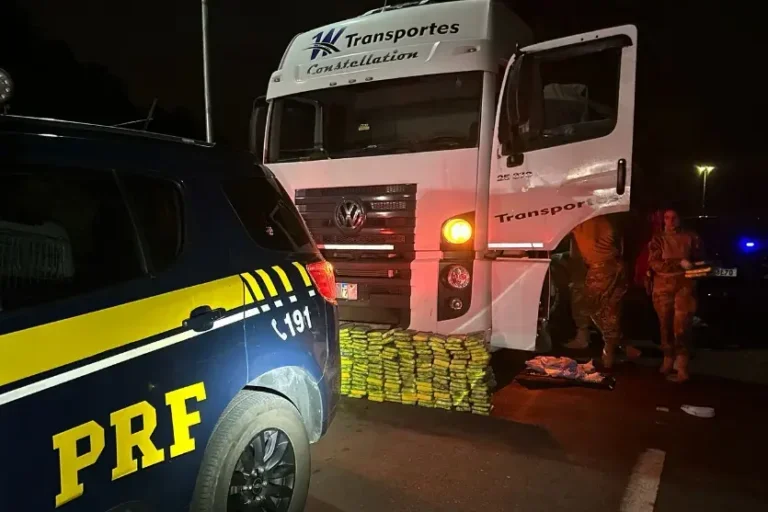 PRF encontra cocaína em fundo falso no tanque de combustível de carreta na BR-277