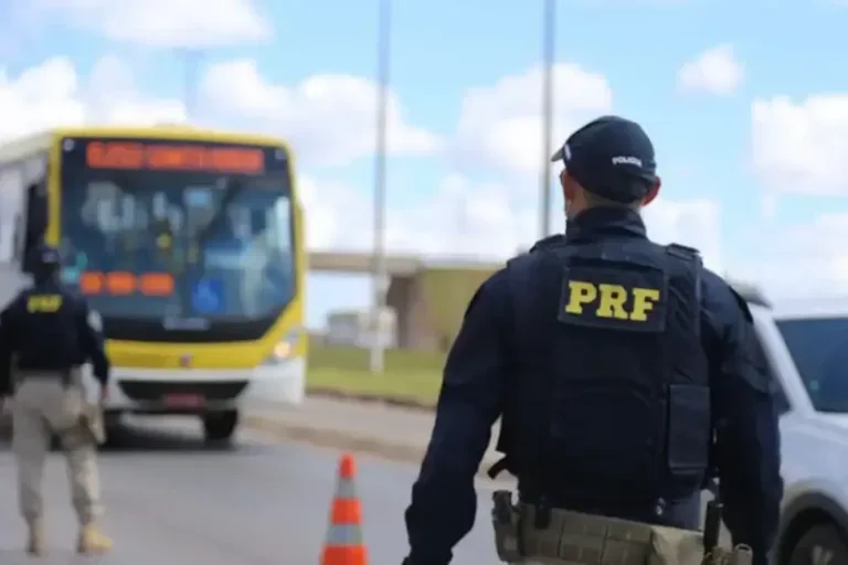 PRF inicia Operação Carnaval 2026 com aumento na fiscalização e monitoramento