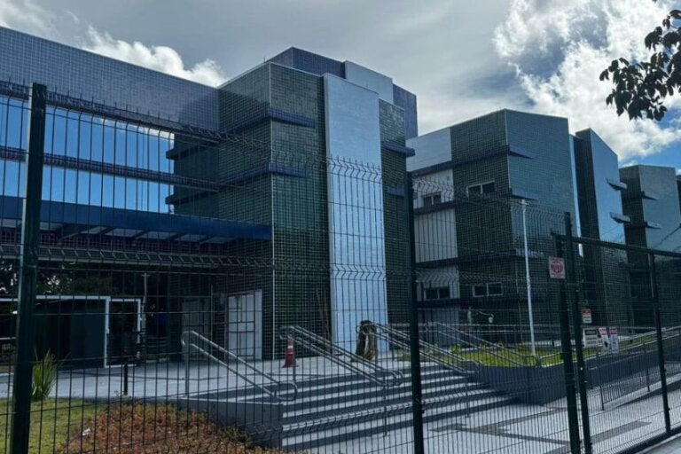 Hospital de Cianorte chega a 65,64% de execução e terá 242 leitos para atender 135 mil moradores
