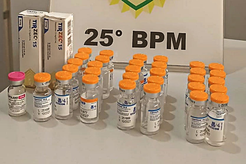 ampolas de medicamentos emagrecedores