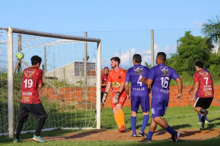 Futebol suíço amador registra 164 gols na 5ª rodada em Umuarama; confira o ranking