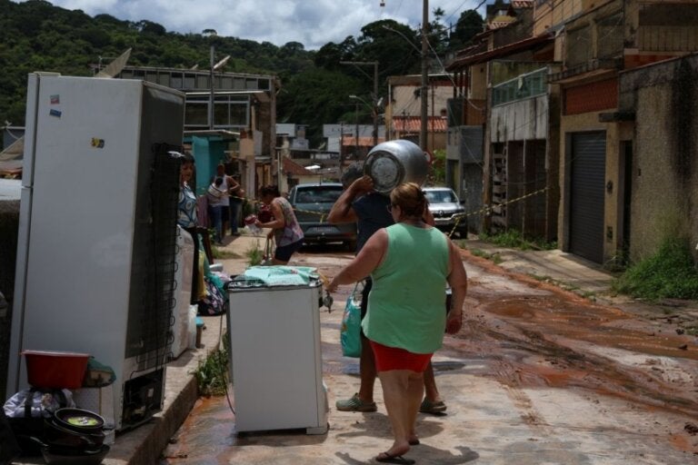 Mortes por chuvas em em Juiz de Fora e Ubá sobem para 49; mais de 3 mil estão desabrigados