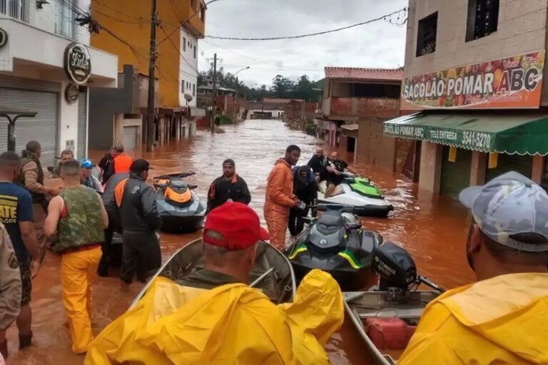 Mortes sobem para 28 após temporais em Minas Gerais; 40 pessoas seguem desaparecidas