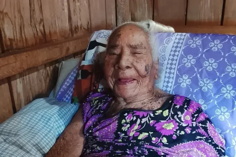 Aos 108 anos, vó Augusta reúne cinco gerações e mantém fé inabalável em Xambrê