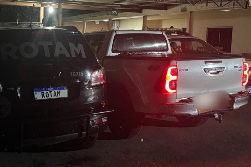 Perseguição a Hilux furtada em Umuarama termina com recuperação em Francisco Alves