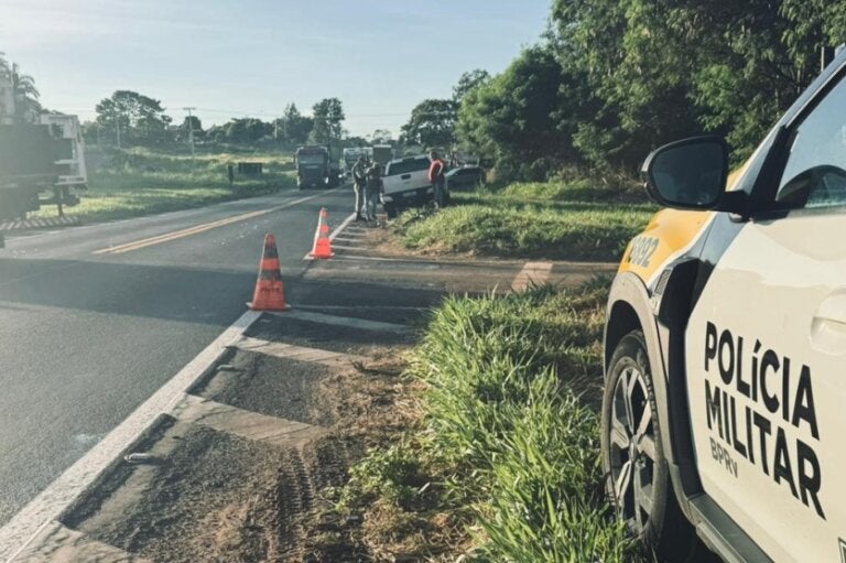 Caminhonete atropela ciclista na PR-323, no trevo de acesso a Cruzeiro do Oeste