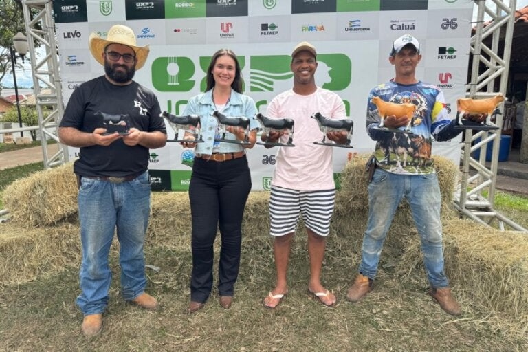 Produtores de Umuarama se destacam na Olimpíada Regional do Leite, na Expo 2026