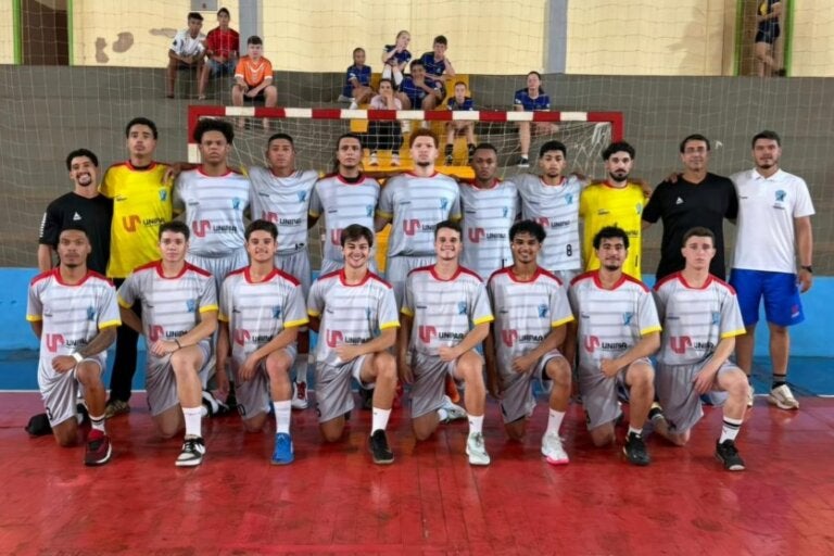 Equipe de Umuarama estreia com vitórias no Campeonato Paranaense de Handebol