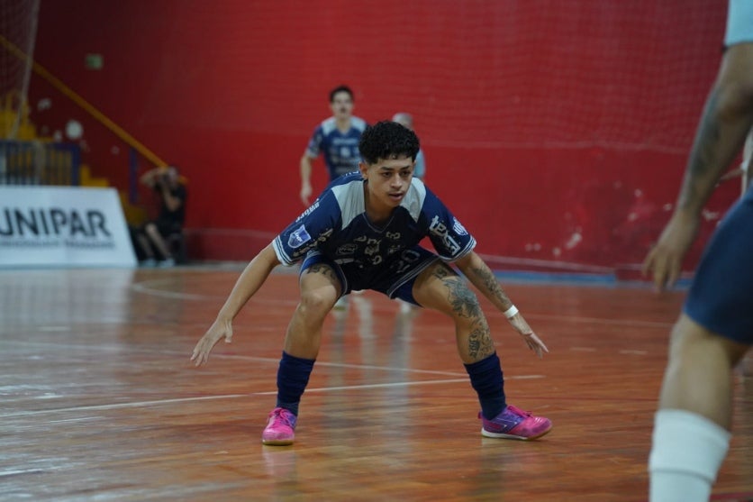 Umuarama busca primeira vitória contra Manoel Ribas pela Série Ouro