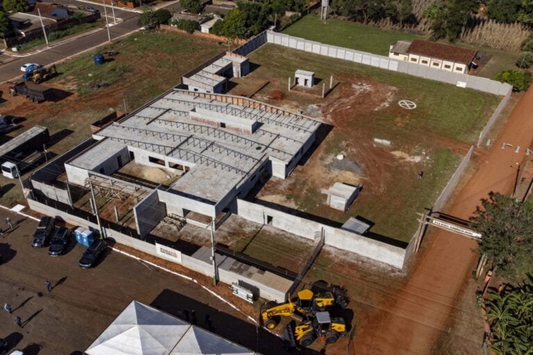 Base da Polícia de Fronteira em Querência do Norte avança e chega a 75% de execução