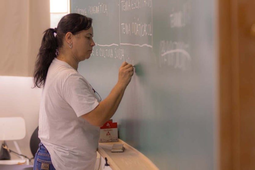 Com vagas para Umuarama, UEM divulga inscrições de PSS para professores temporários