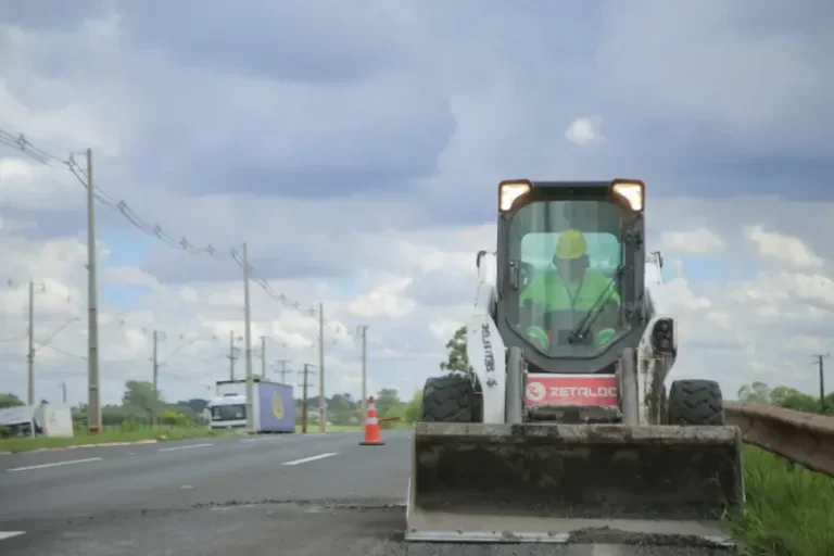 EPR Paraná realiza manutenção com impacto no tráfego na PR-323 e BR-272 nesta segunda