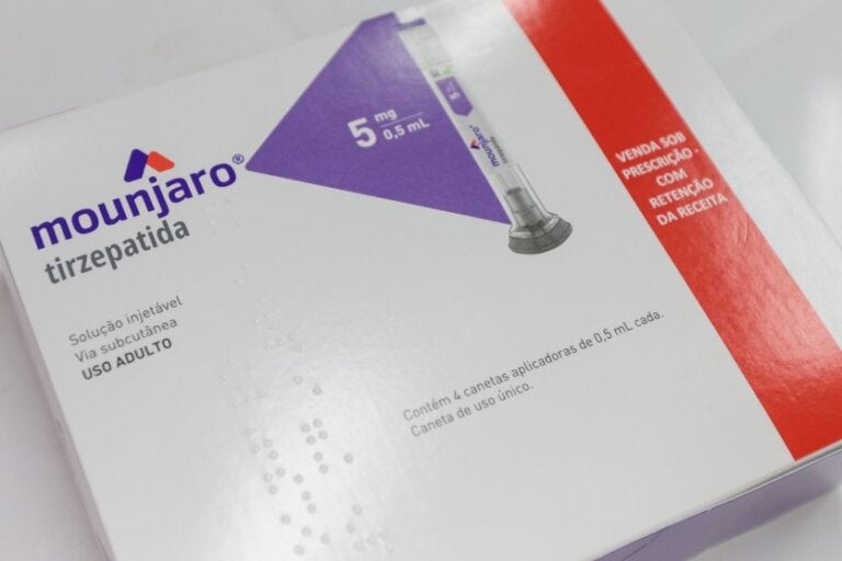 Uso de “canetas emagrecedoras” exige acompanhamento médico e atenção ao descarte