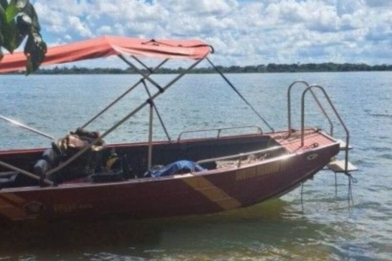 Jovem morre afogado ao salvar criança no Rio Paraná, em Porto São José