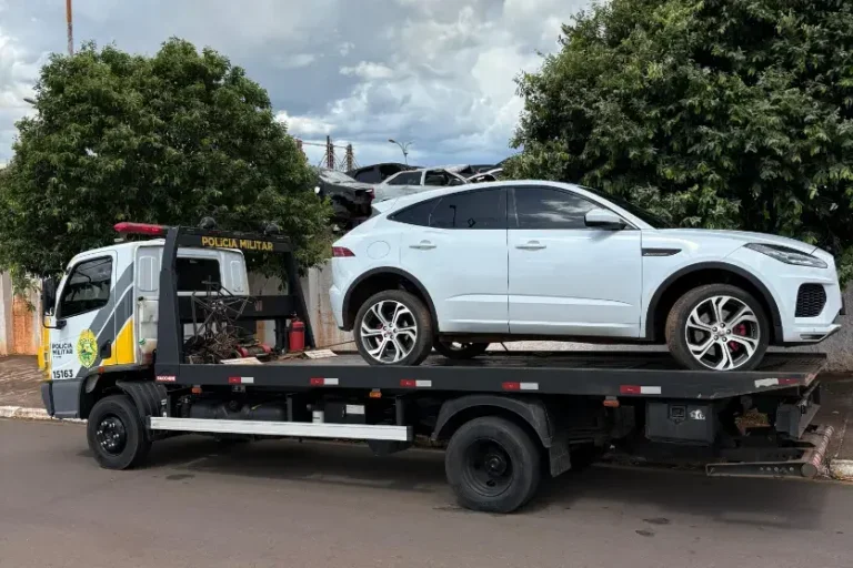 Polícia Militar recupera Jaguar furtado às margens da BR-487 em Cruzeiro do Oeste