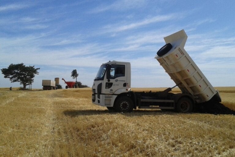 Sanepar abre projeto para distribuição de lodo agrícola para produtores de Umuarama e região