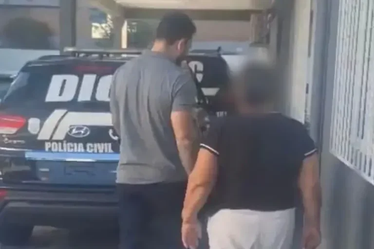 Madrasta mata enteada com tiro de espingarda na frente do filho da vítima