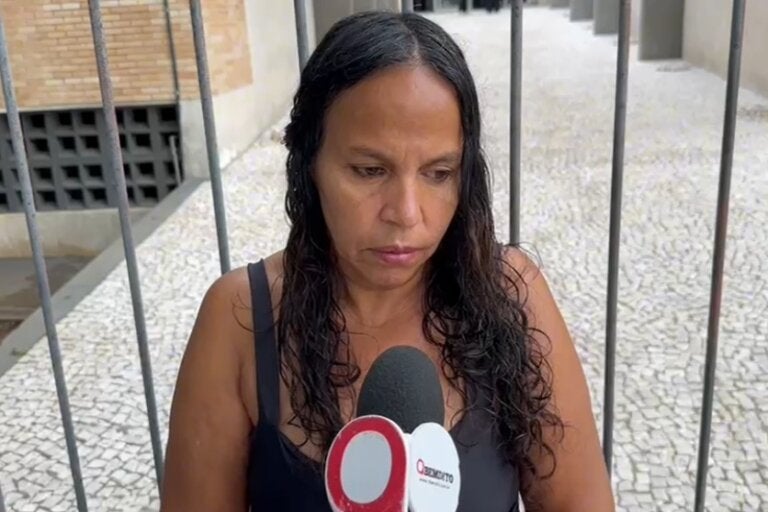 Mãe de jovem vítima de feminicídio relata sofrimento da família