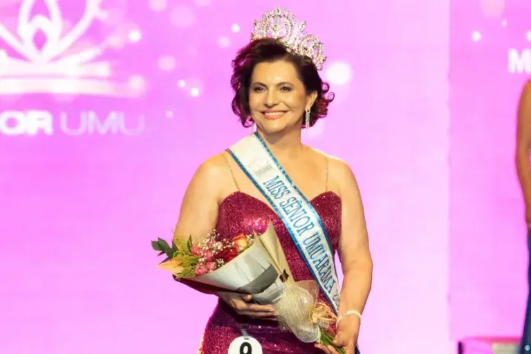 Maria Ornelas é eleita Miss Sênior 2026 em noite de emoção e inclusão em Umuarama