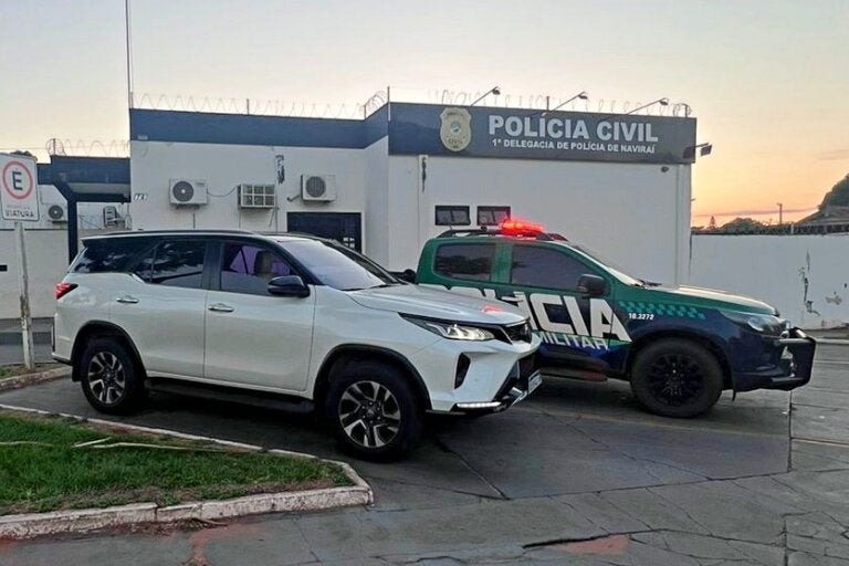 Policiais de Naviraí recuperam Hilux furtada em Ivaté antes da vítima perceber o crime; vídeo