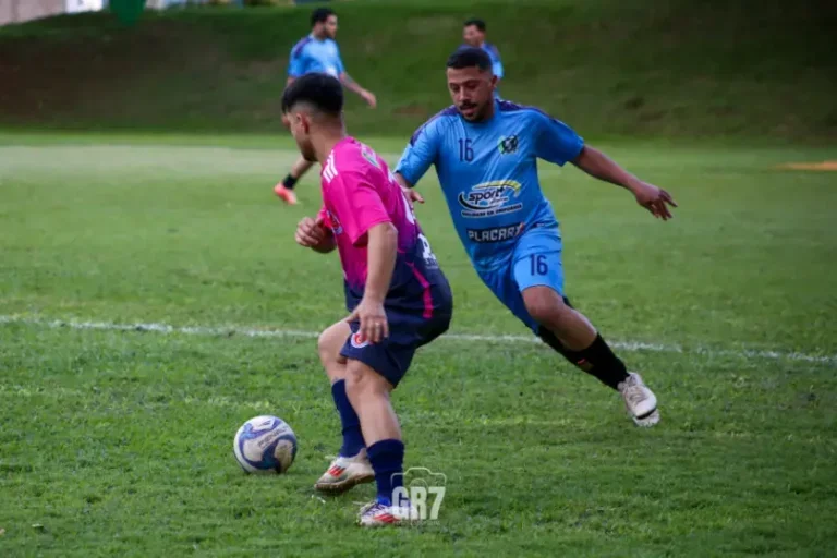 República Ministrona goleia e assume vice-liderança no ranking de futebol suíço