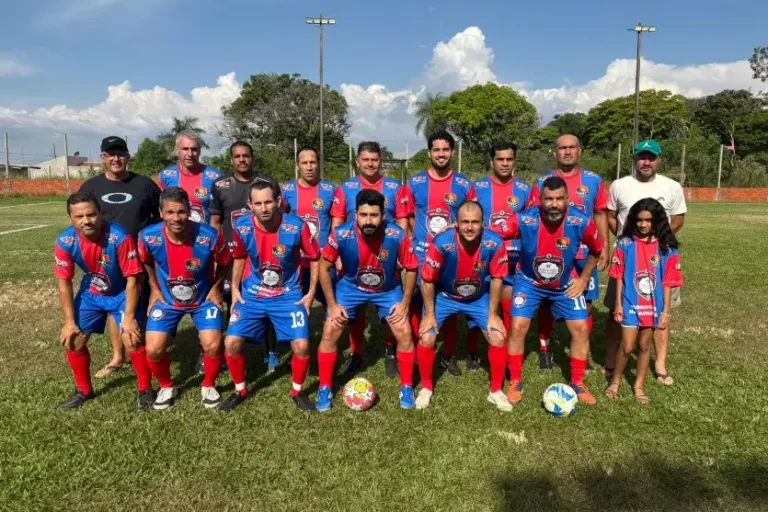 P.R.A Mix Supermercados vence e sobe na tabela do Ranking de Futebol Suíço em Umuarama