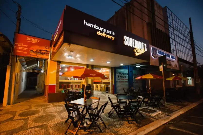 Soberano's alerta para golpe com WhatsApp clonado da hamburgueria; entenda