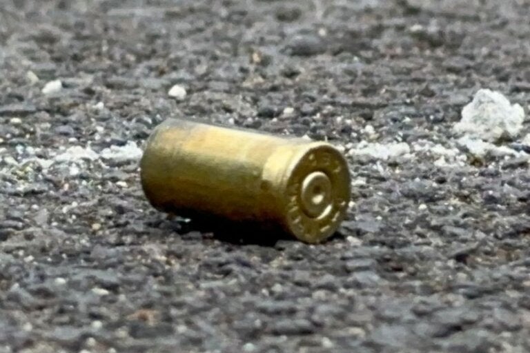 Jovem baleado no Parque Jabuticabeiras é intubado em estado gravíssimo