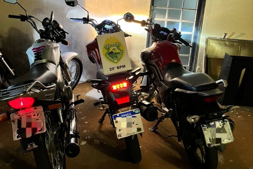 PM recolhe motos irregulares após abordagem na região do Aeroporto de Umuarama