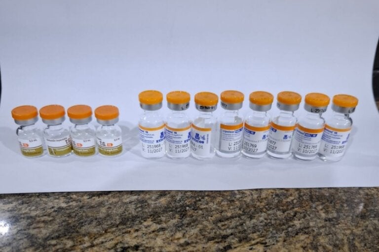 Ampolas de Tirzepatida e Lipoless são apreendidas com mulheres em Cidade Gaúcha