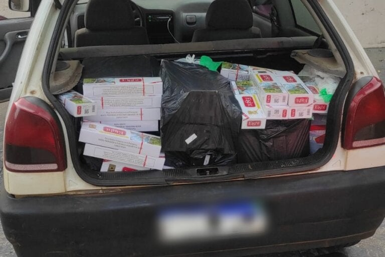 Mercadorias estrangeiras são apreendidas pela Receita Federal e PM em Tapejara