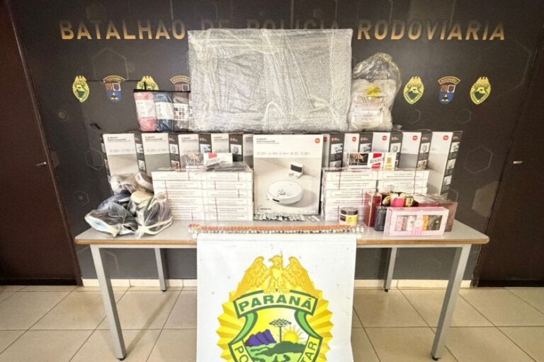 Mercadorias ilegais são apreendidas na PR-323 em Maringá