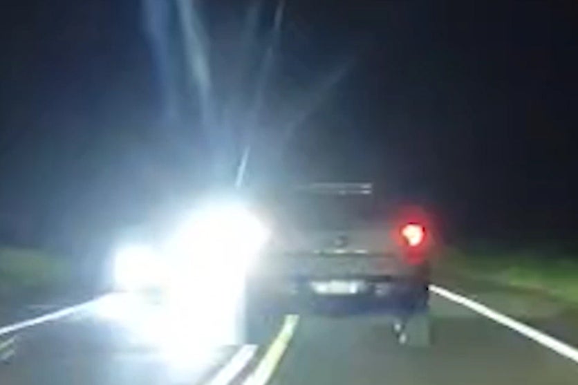 Motorista é filmado em zigue-zague na PR-323 em Umuarama e quase causa acidentes