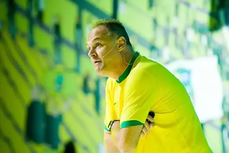 Morre Oscar Schmidt, maior pontuador da história do basquete, aos 68 anos