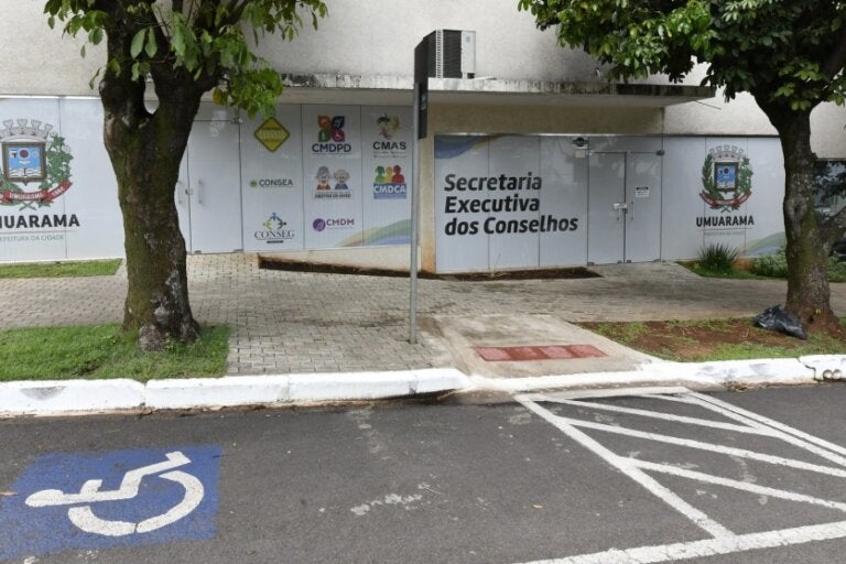 Fachada do CMDPD de Umuarama.