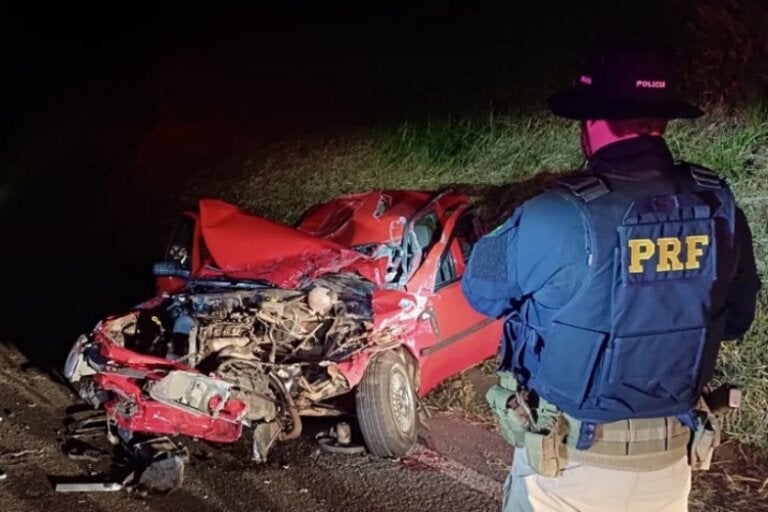 Colisões frontais foram causas de 50% dos óbitos em rodovias federais do Paraná durante a Páscoa