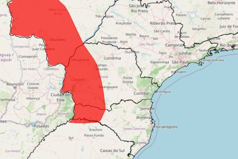 Inmet emite alerta vermelho de onda severa de calor para Umuarama com risco à saúde