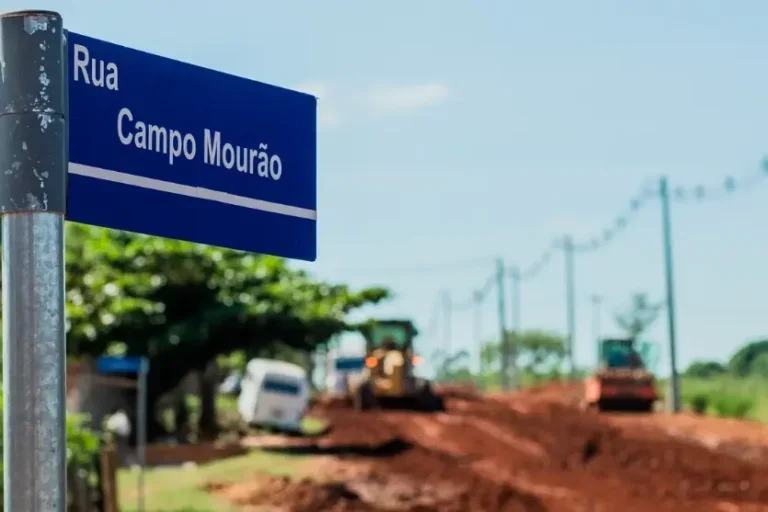 Rua Campo Mourão avança para pavimentação e impulsiona obras em Maria Helena