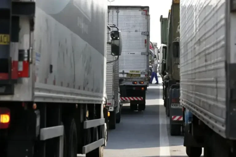 STF manda executar R$ 7,1 bilhões em multas contra caminhoneiros