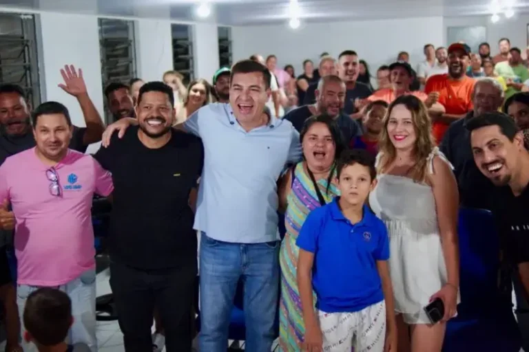 Associação de Moradores reforma o Clube de Mães do Parque Jabuticabeiras