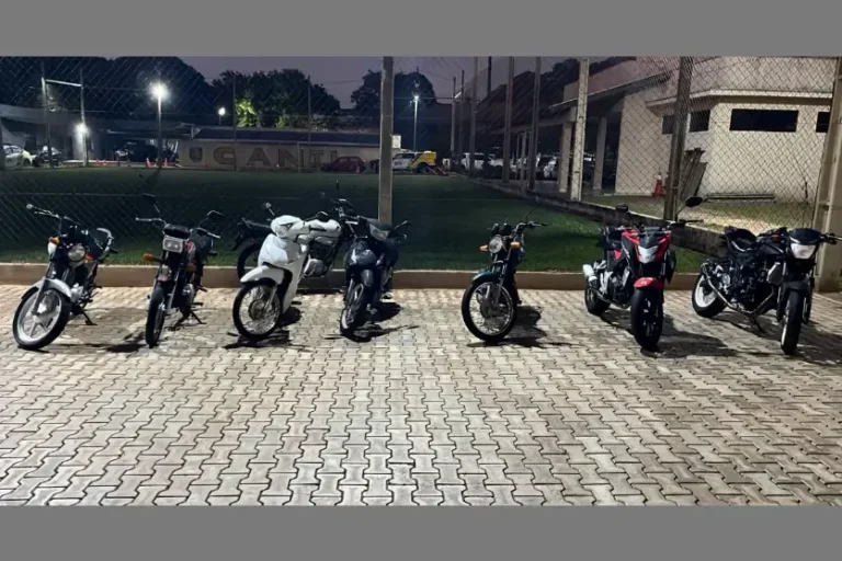 Operação Lei Seca apreende motocicletas e identifica irregularidades