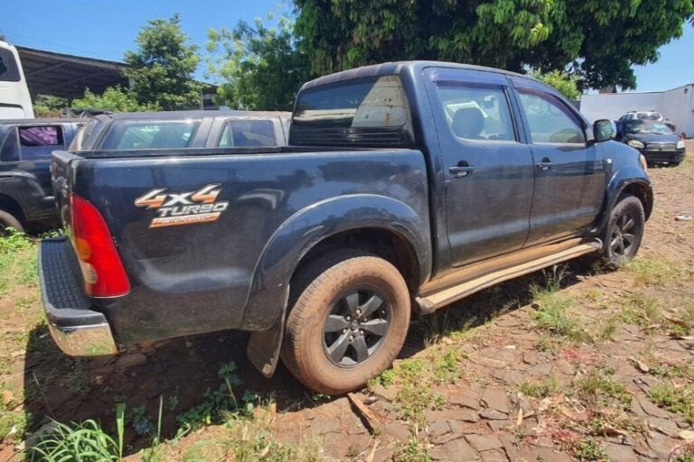 Governo do Paraná abre leilão com 192 veículos e lances a partir de R$ 525