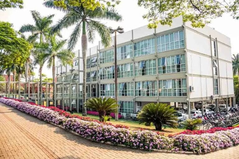 Prefeitura de Umuarama suspende expediente na segunda por feriado de Tiradentes